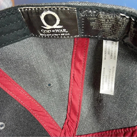 God of War - Officially Licensed Hat w/ Troll Fight Graphic on Underside of Brim - Picture 4 of 11